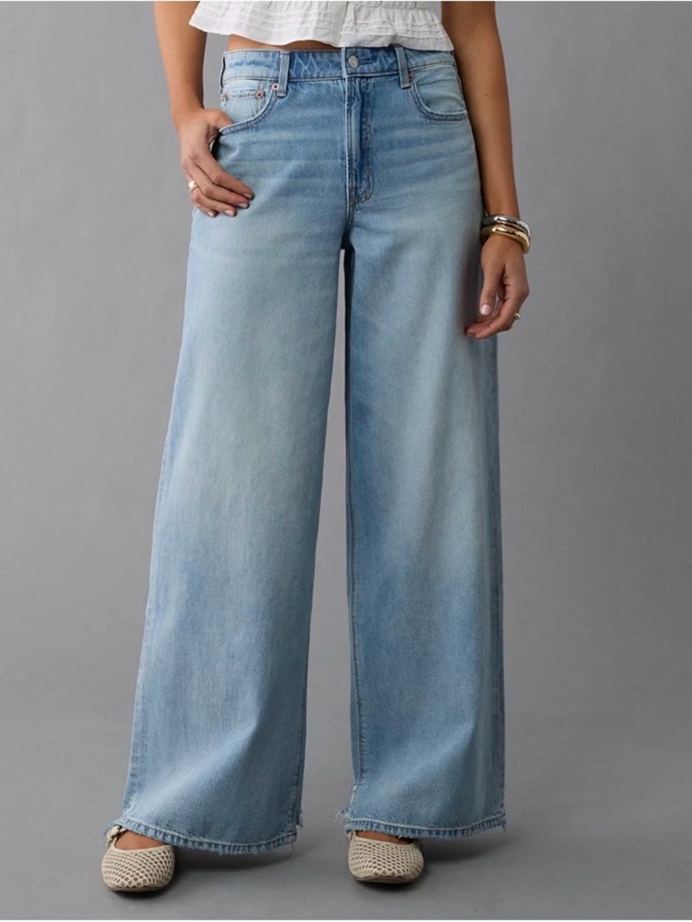 American Eagle AE Strigid Super High-Waisted Ultra Wide-Leg Blue Denim Stretch